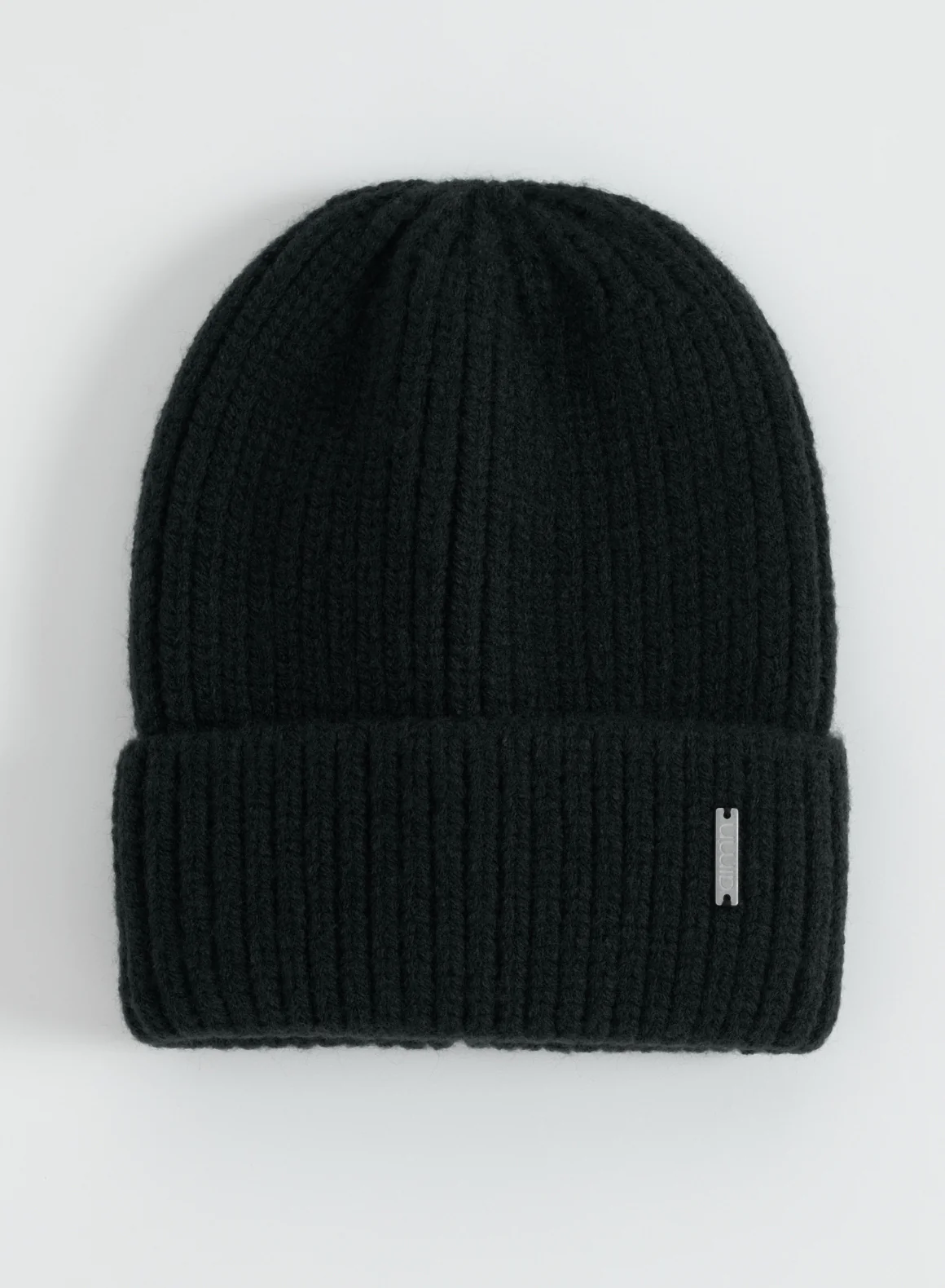 Black Chunky Beanie - Image 4