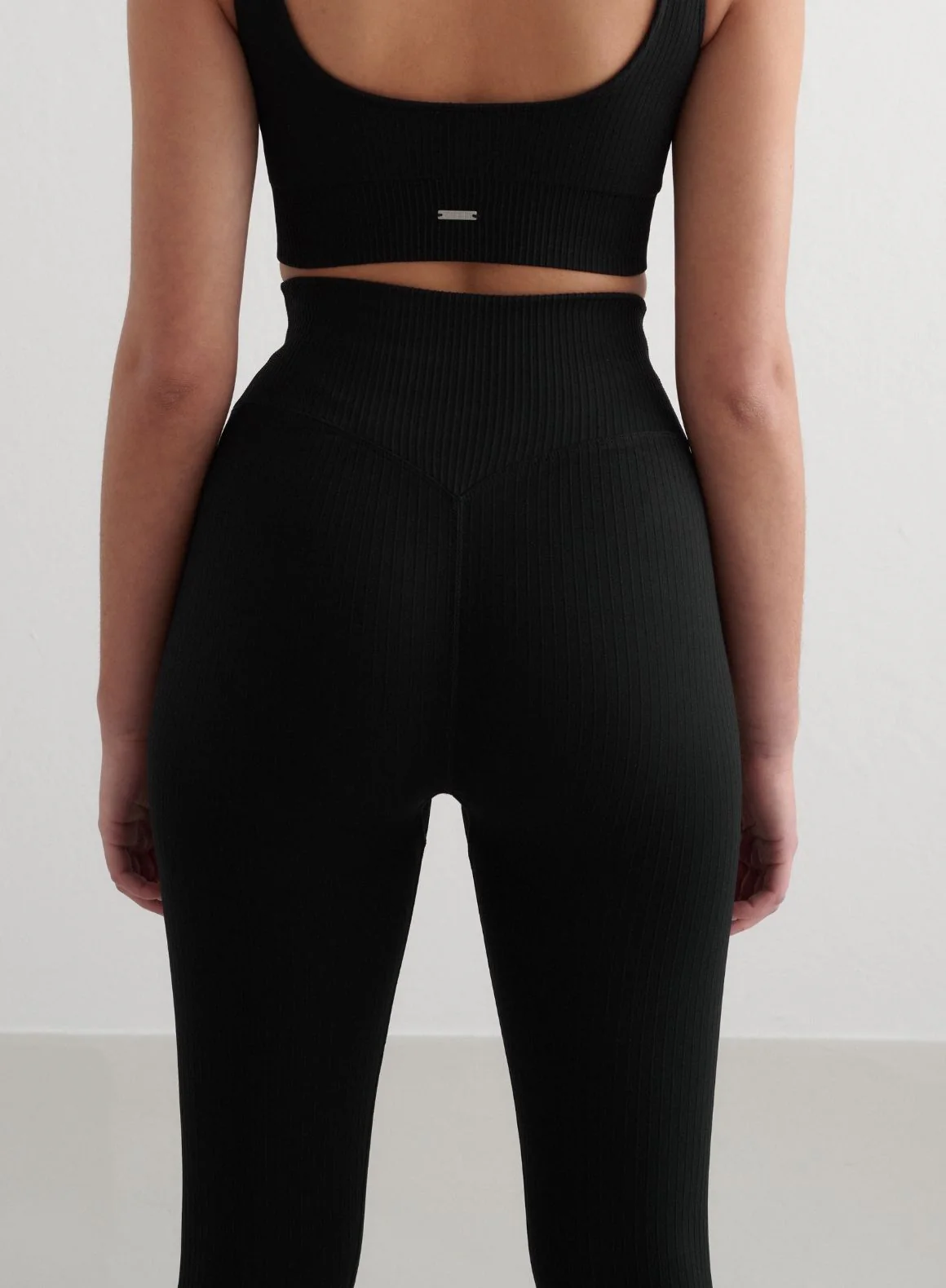 Black Ribbed Seamless Tall Tights - Image 4