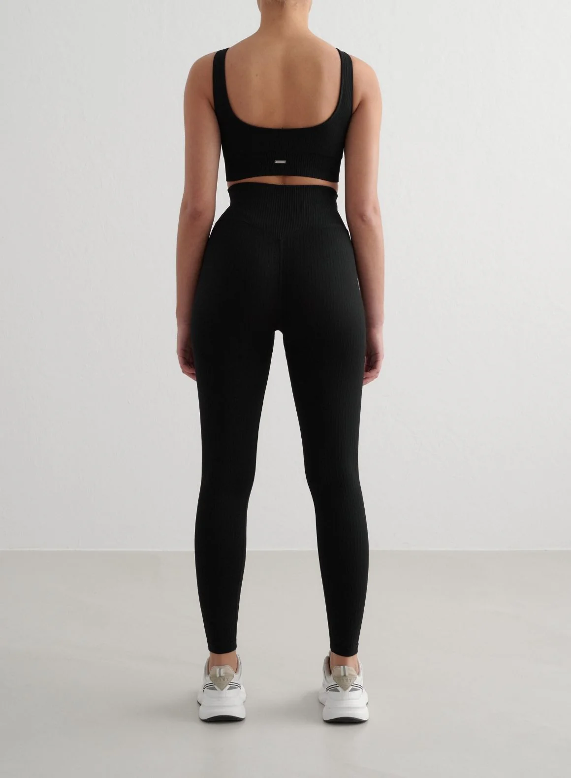 Black Ribbed Seamless Tights - Image 6