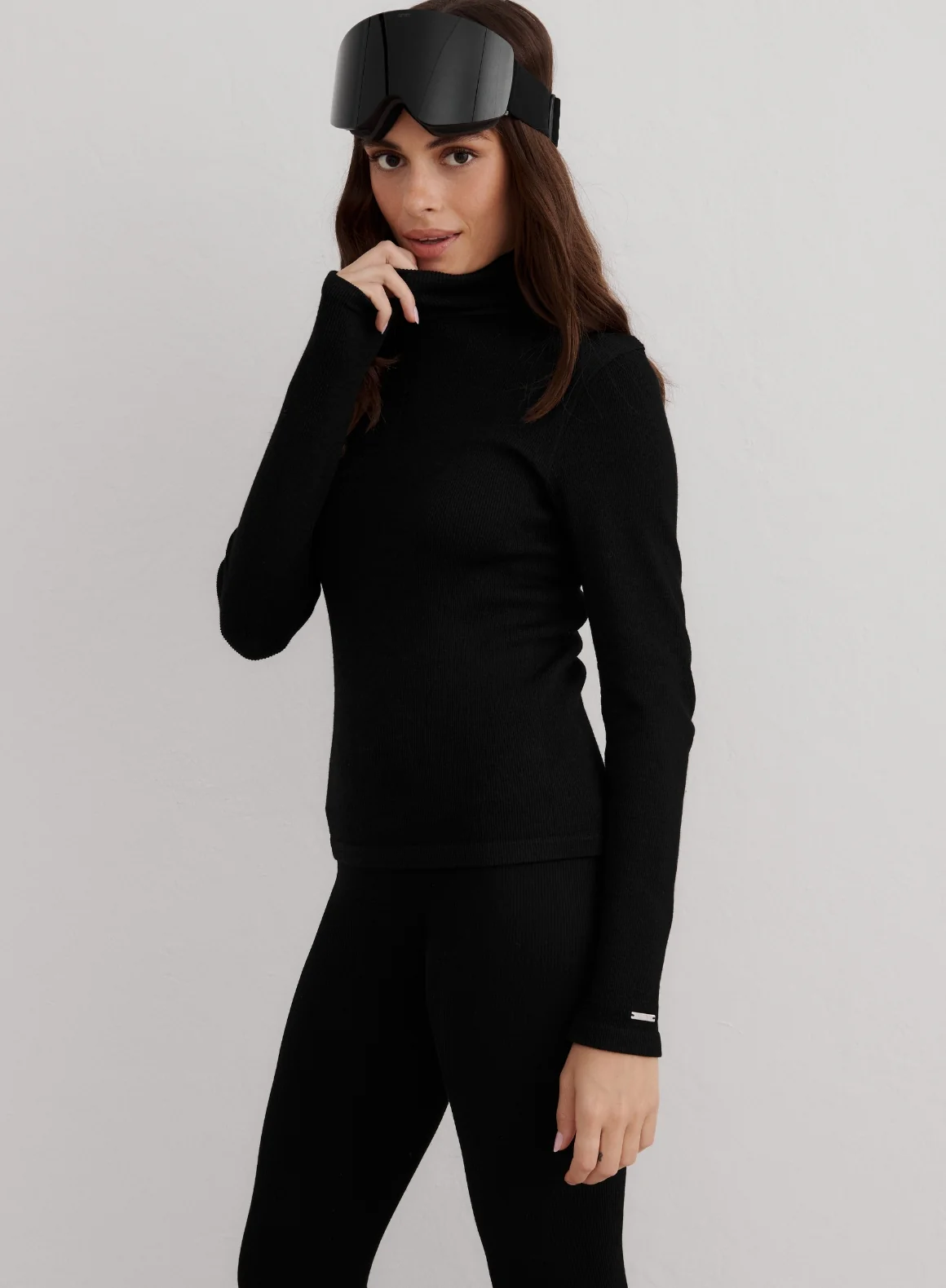 Black Ribbed Wool Half Zip - Image 5