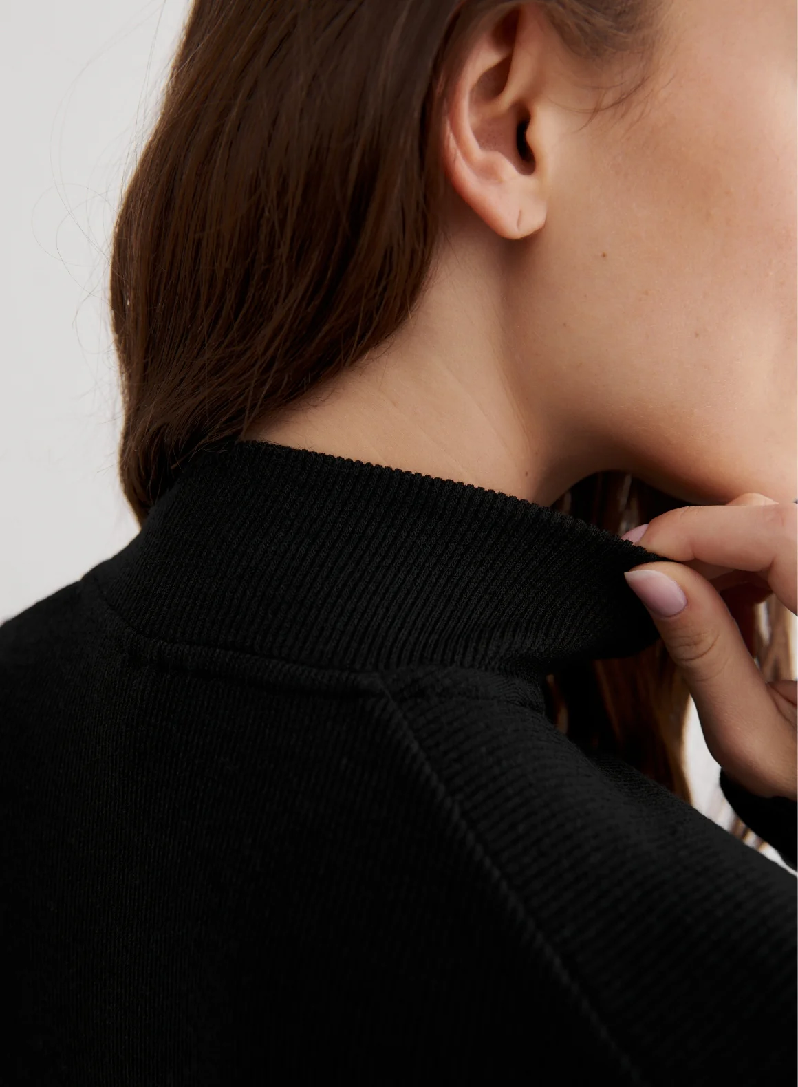 Black Ribbed Wool Half Zip - Image 7
