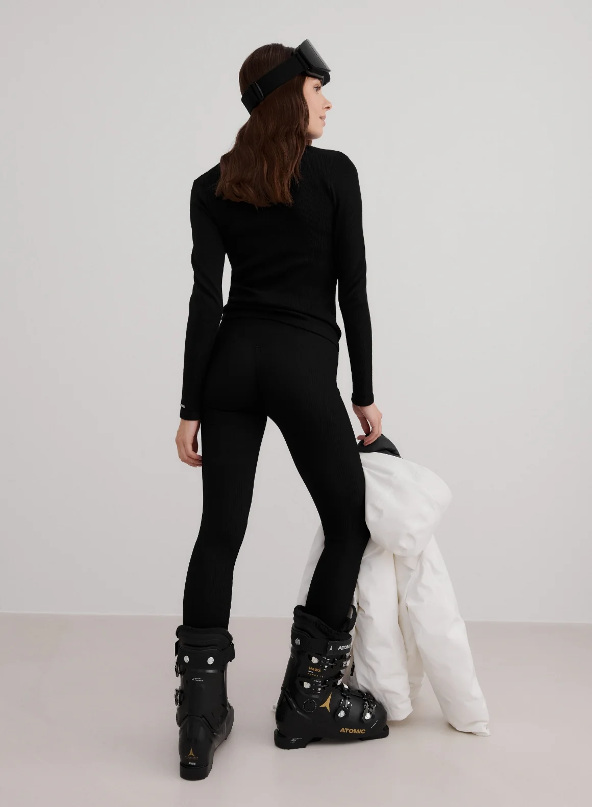 Black Ribbed Wool Leggings - Image 3