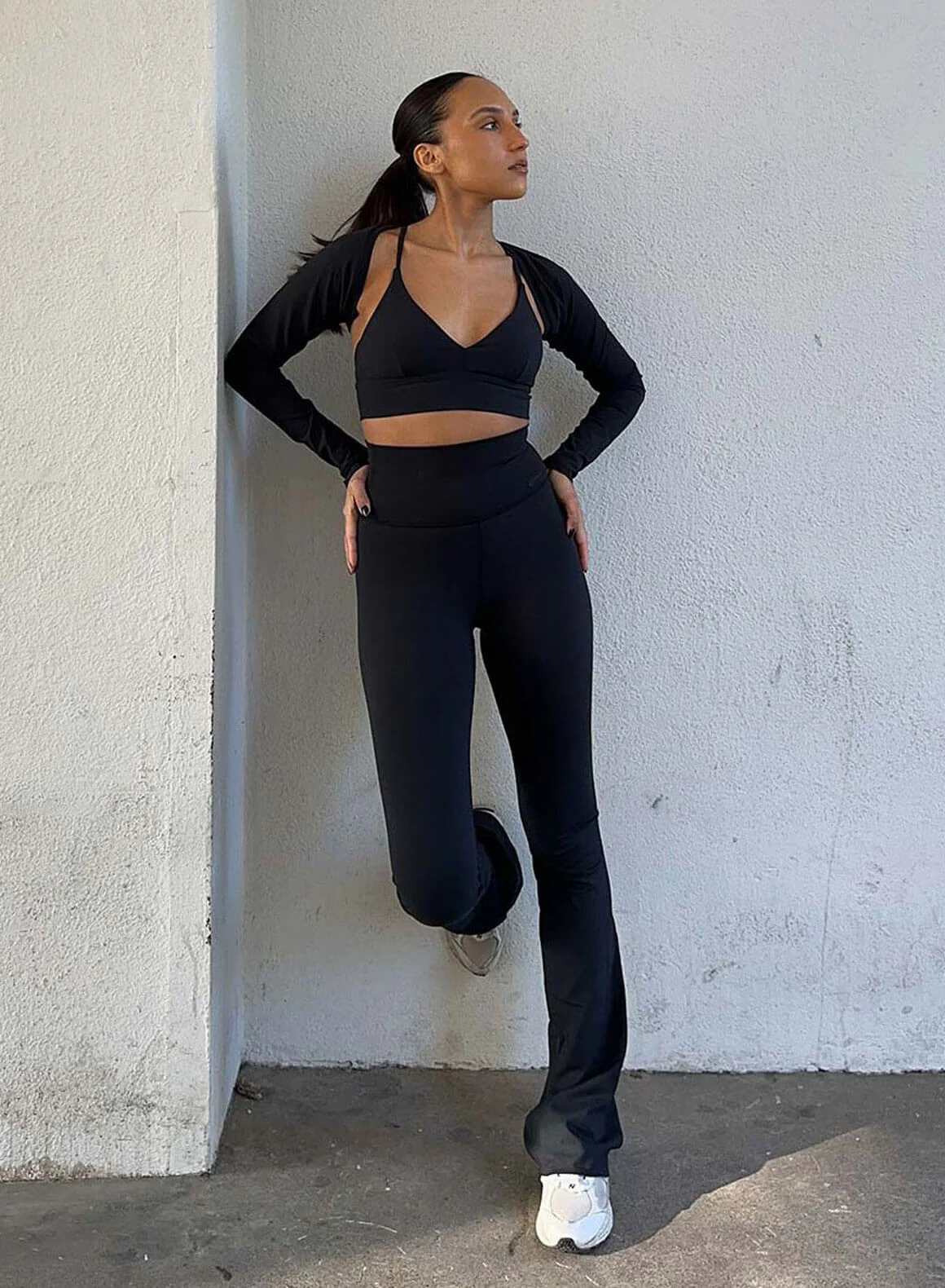 Black Sense Flare Tights - Image 78