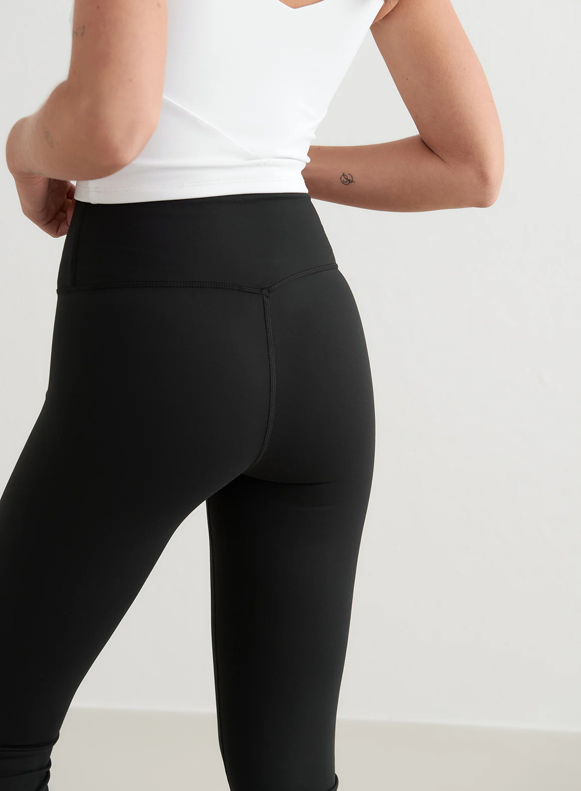 Black Sense Flare Tights - Image 91