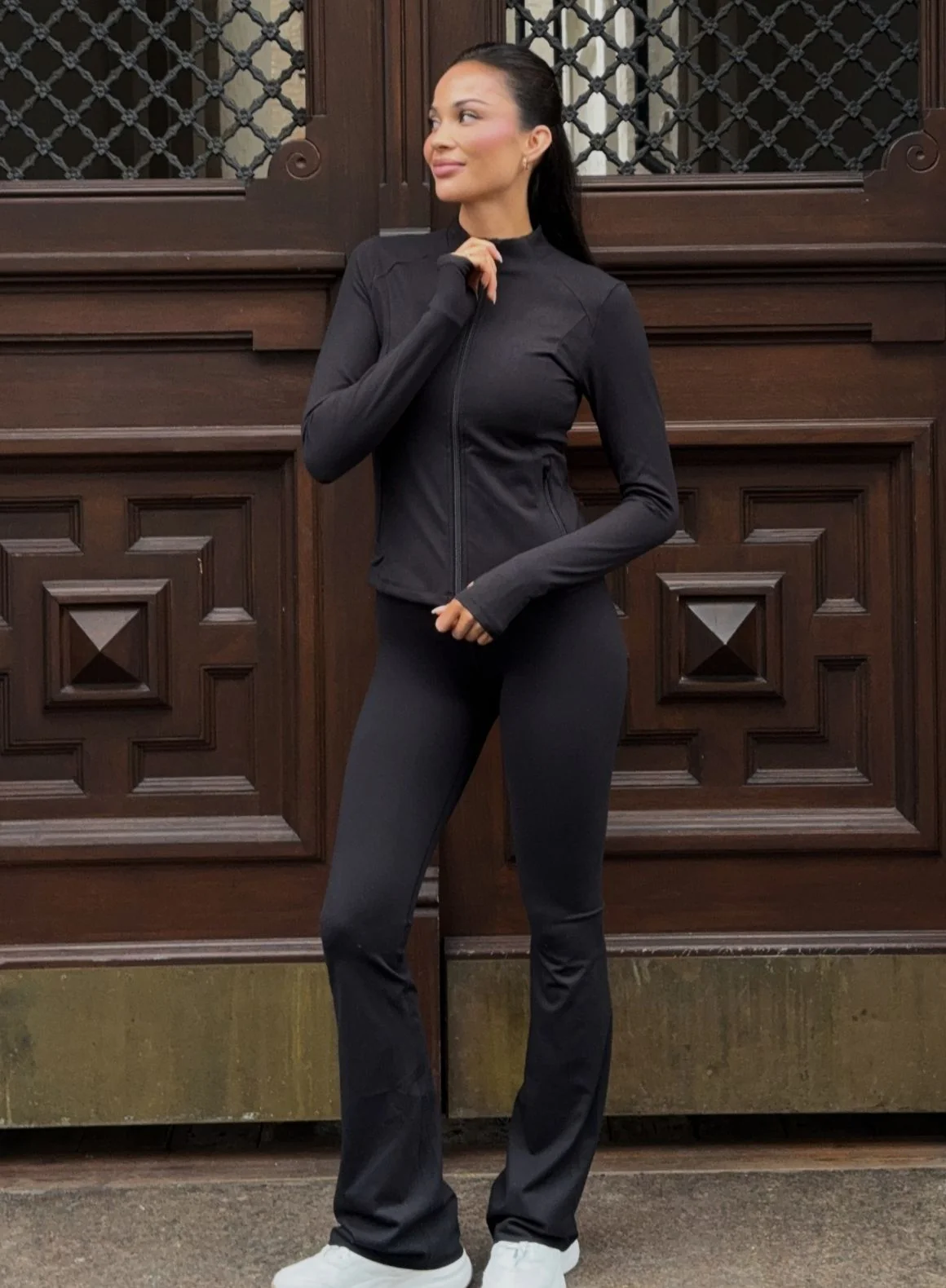 Black Sense Flare Tights - Image 7