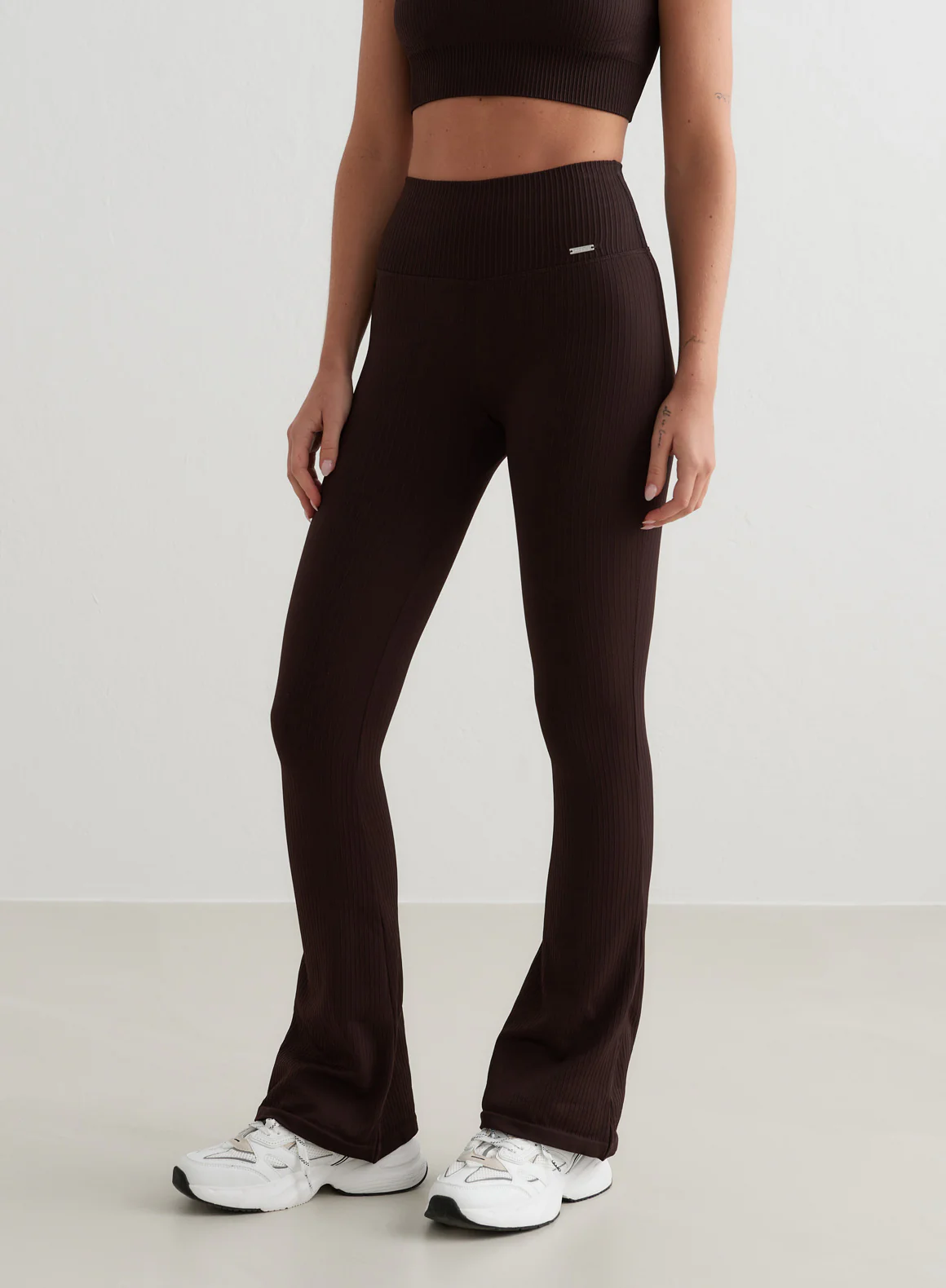Cacao Ribbed Seamless Flare Tights - Image 2