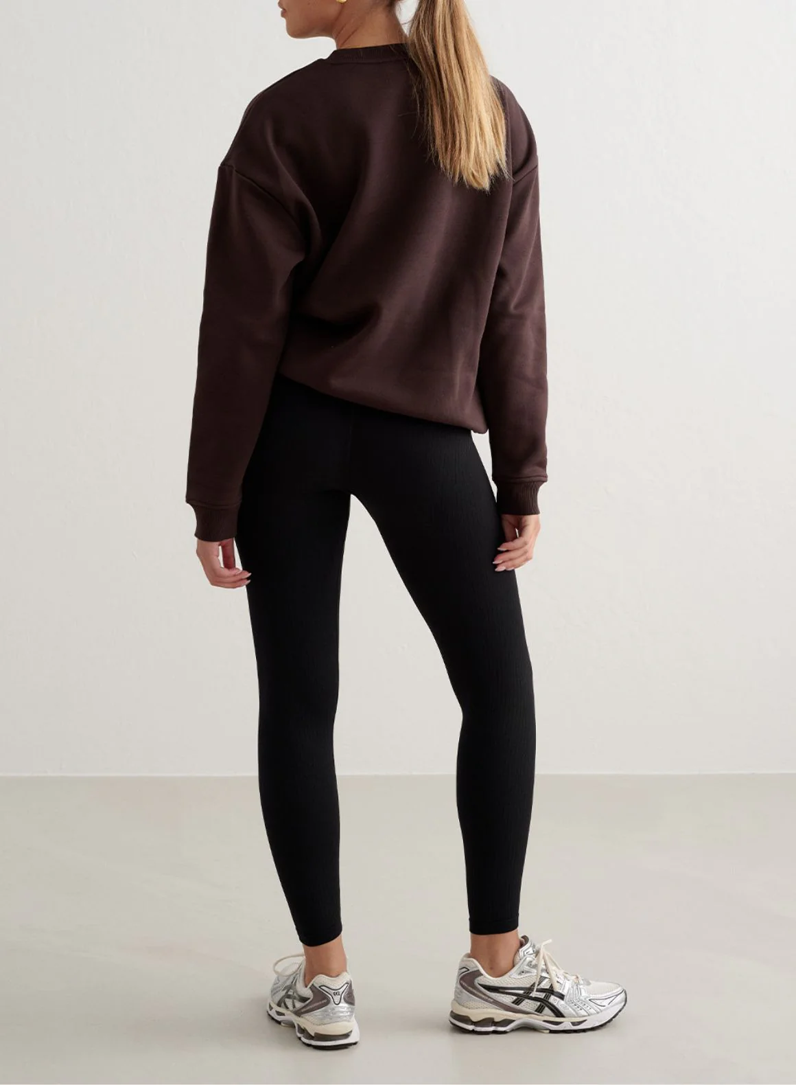 Cacao Serif Sweatshirt - Image 5