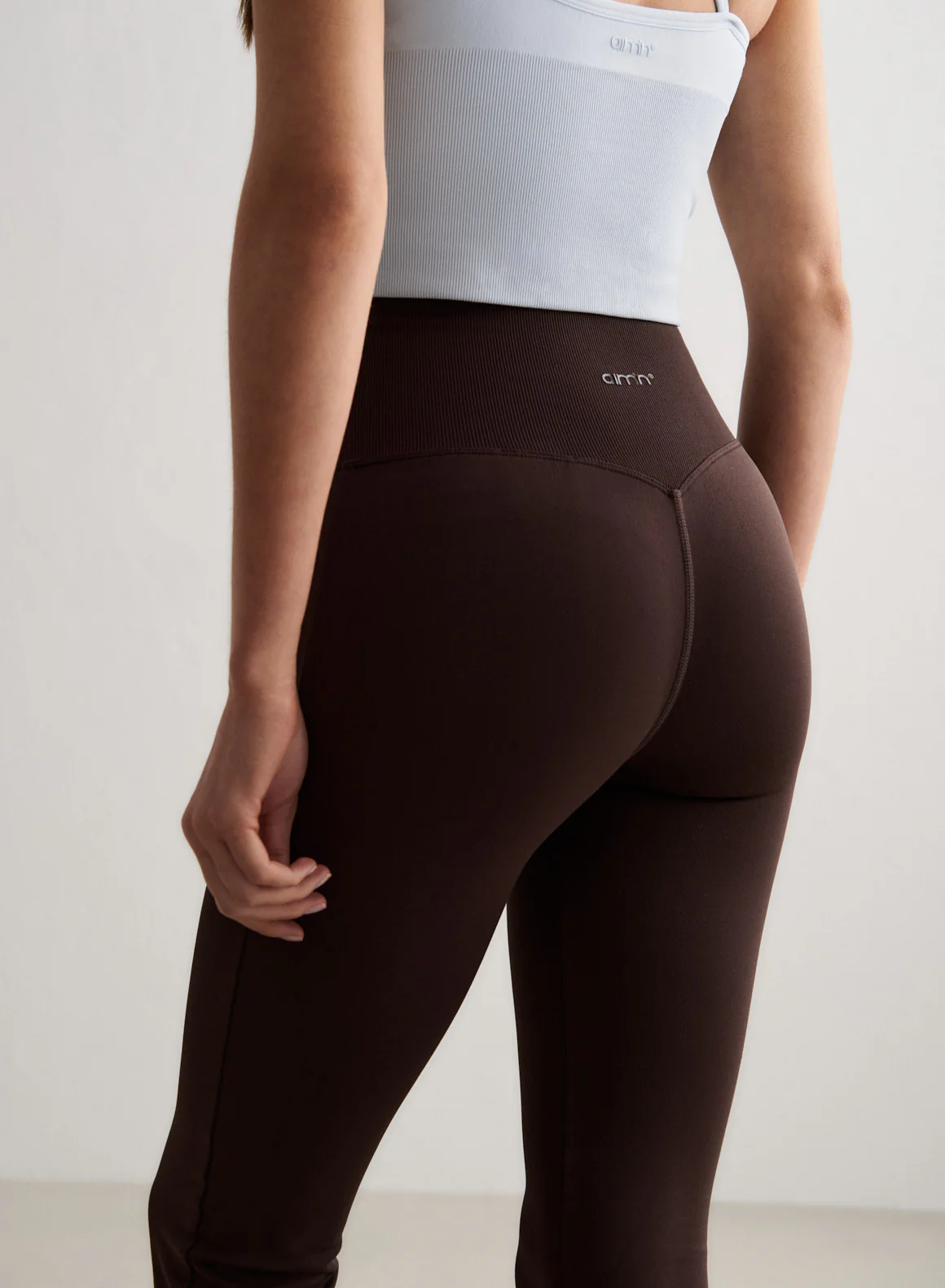 Chocolate Shape Seamless Flare Tall Tights - Image 2