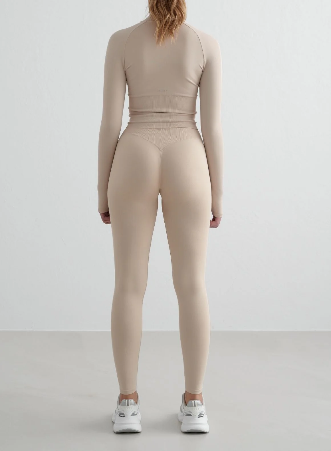 Clay Shape Seamless Zip Jacket - Image 6