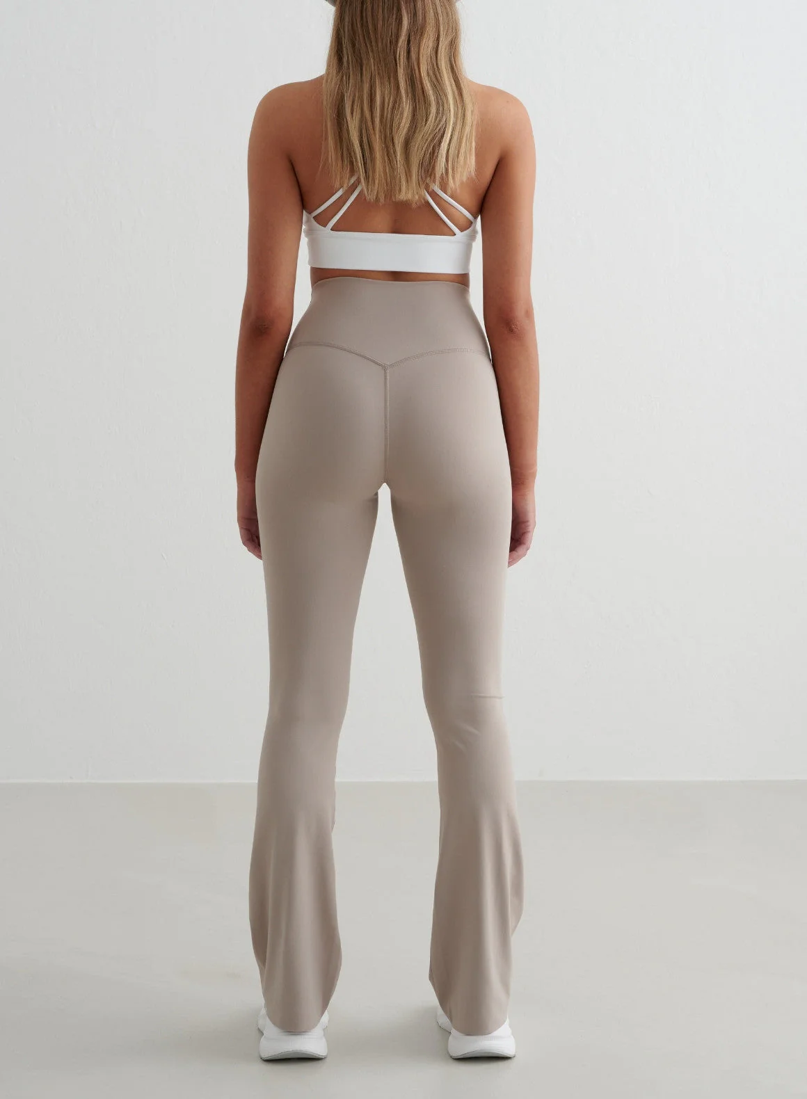 Dark Clay Sense Flare Tall Tights - Image 2