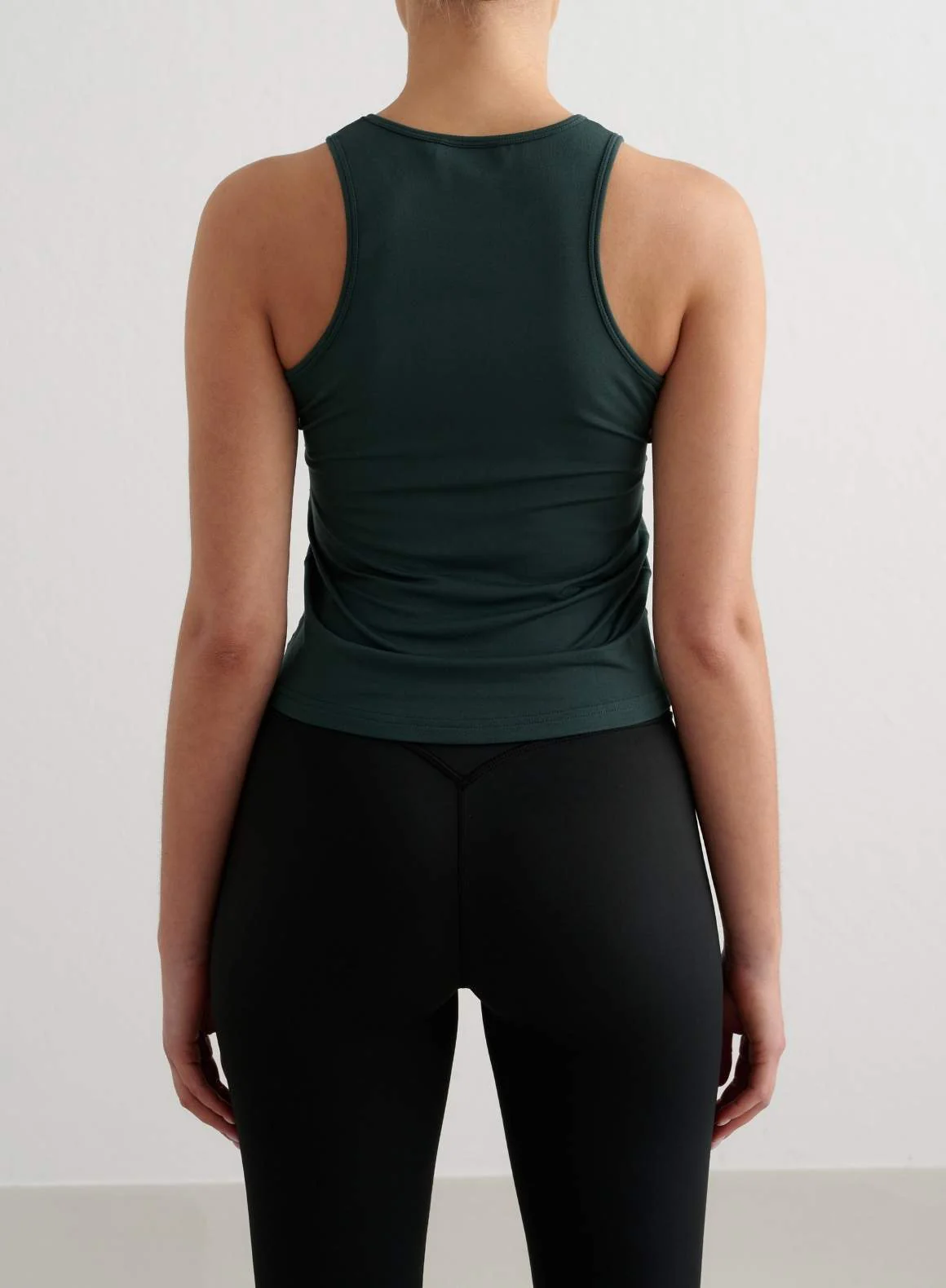 Deep Emerald Soft Basic Singlet - Image 2