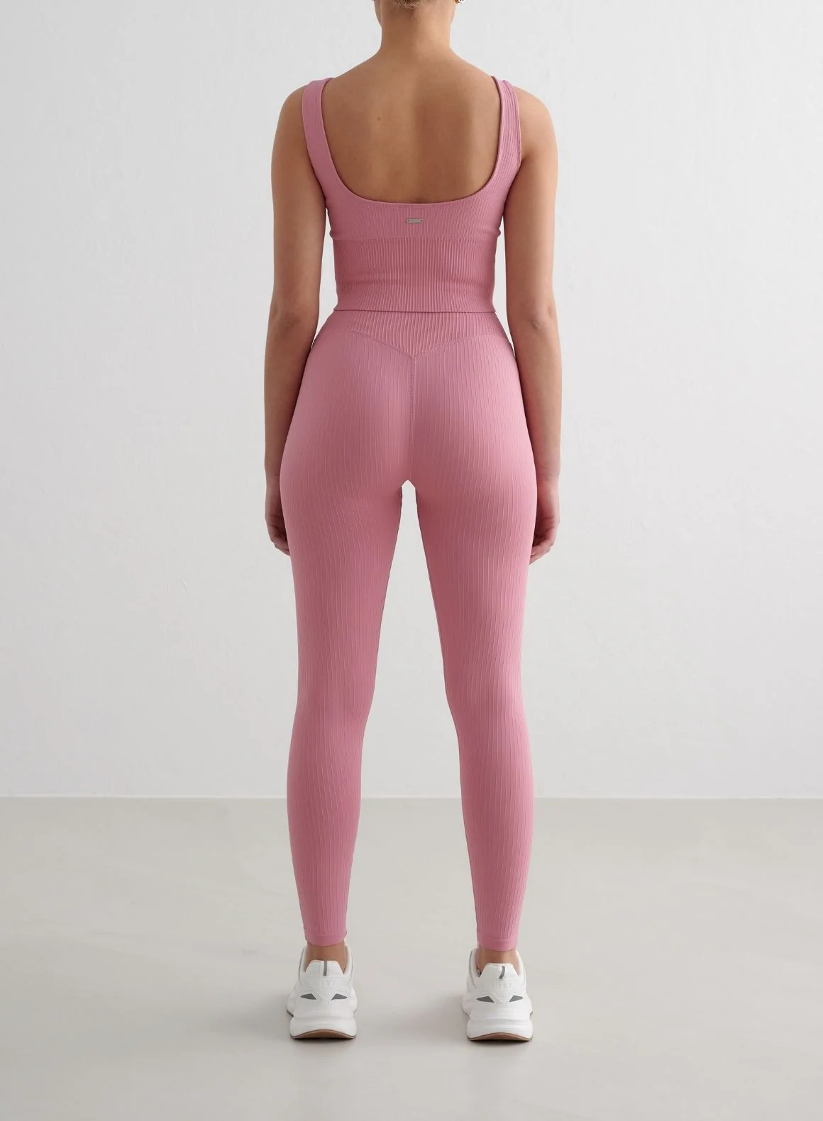 Desert Rose Ribbed Seamless Petite Tights - Image 2