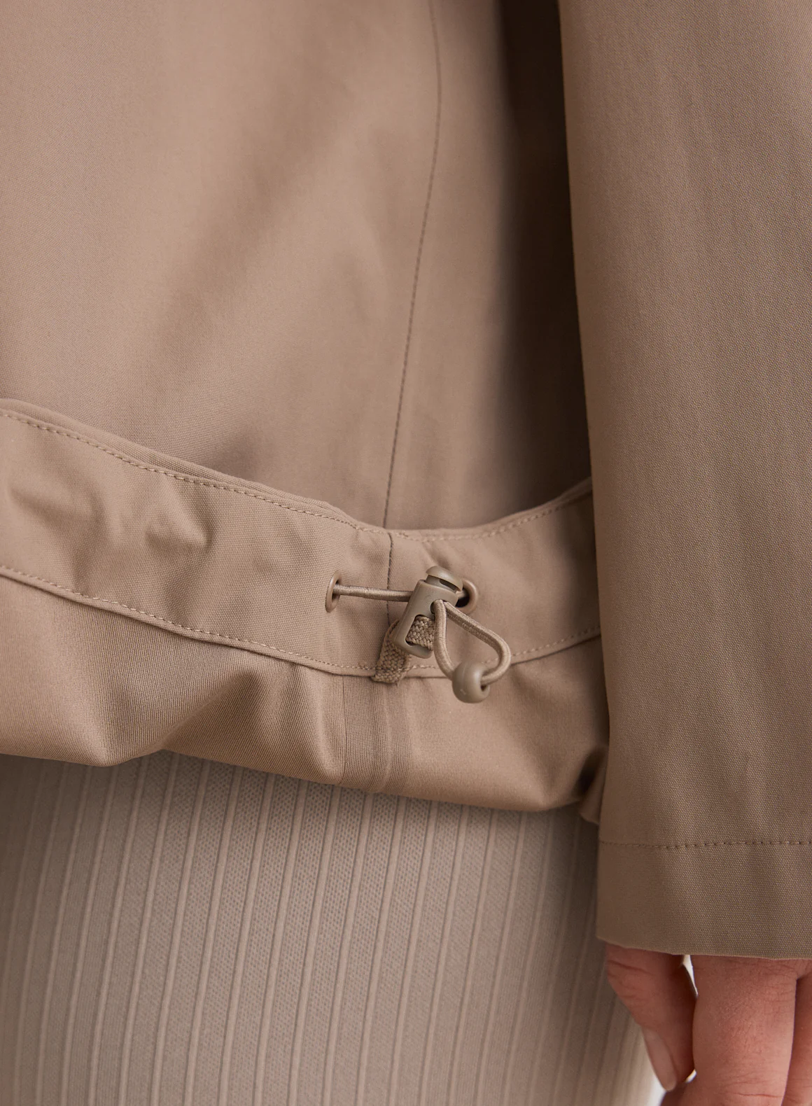 Espresso Waterproof Oversized Anorak - Image 9