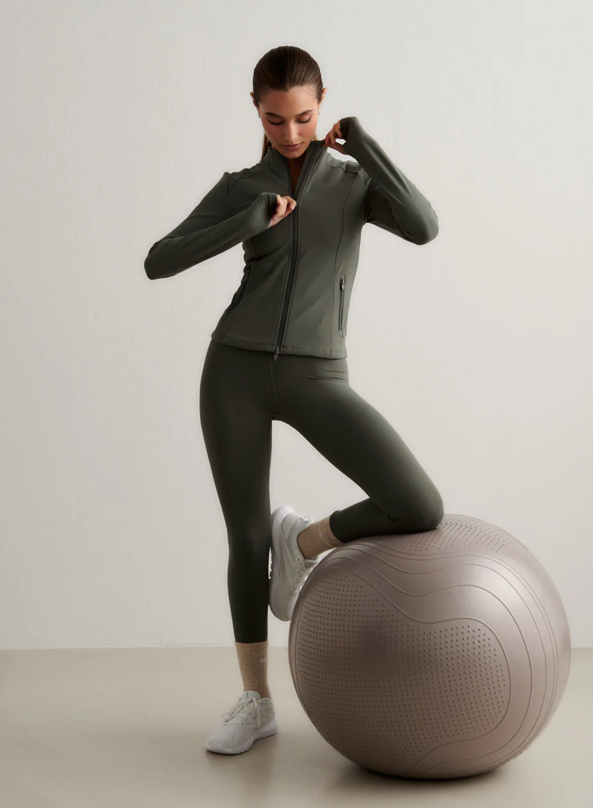 Ivy Sense Tights & Zip Jacket Set