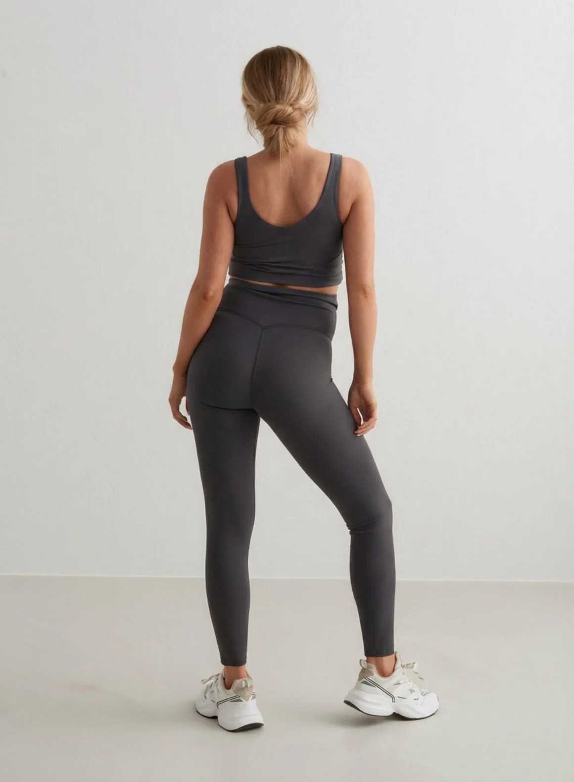 Shadow Grey Sense Maternity Tights - Image 3
