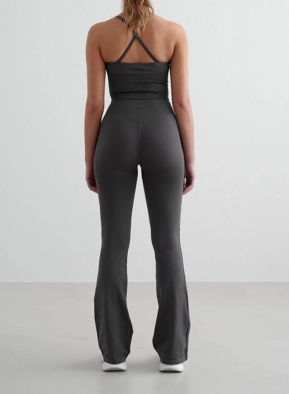 Shadow Grey Shape Seamless Flare Petite Tights - Image 2