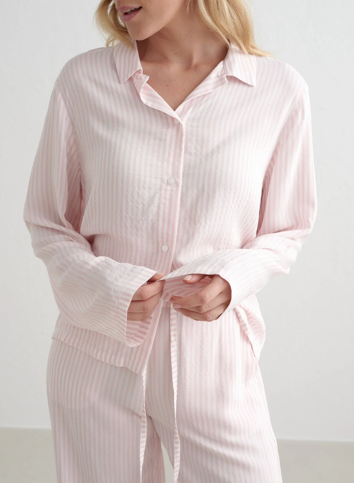 Winter Bloom Pyjama Set - Image 2